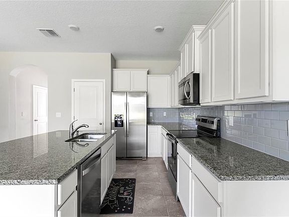 3rd image of 6561 Serenity Fall Ln