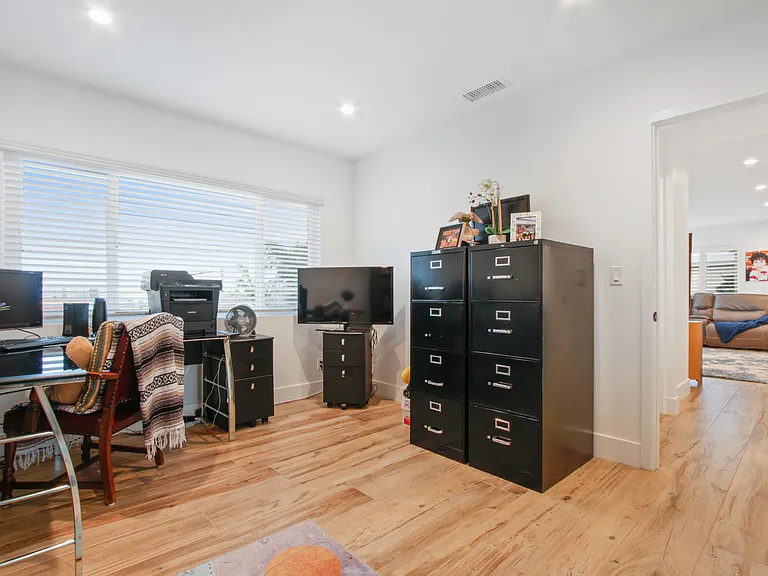719 Oro Ter #1 — Photo 3