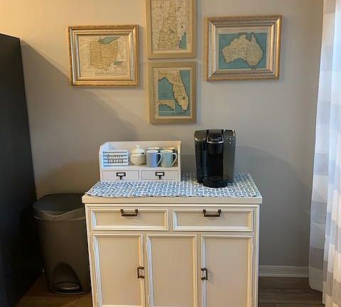 Coffee bar