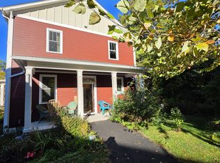 117 Olander Dr Unit 17B, Northampton, MA 01060