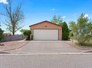 2529 Stallion Loop SE, Rio Rancho, NM 87124