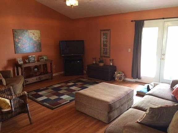 4th image of 1428 Corral Way