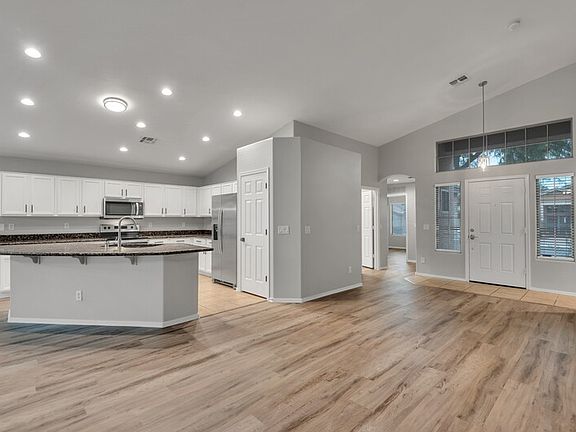 5th image of 12866 W Windrose Dr