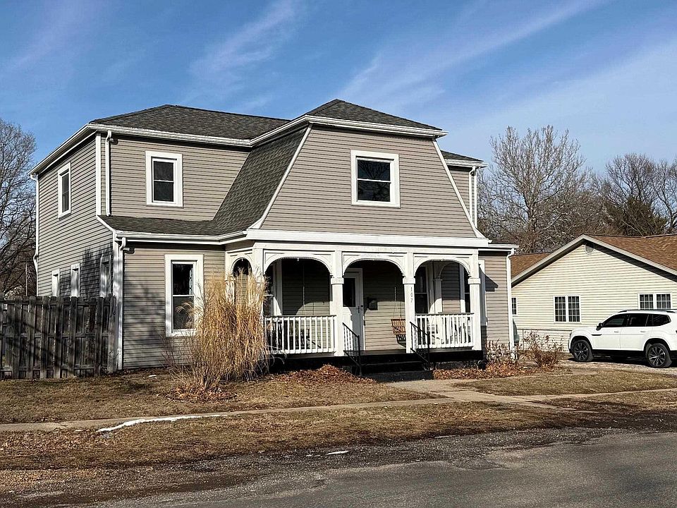 1st image of 107 E Rutledge Ave