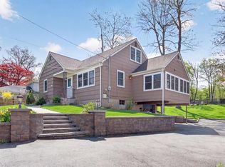 98 Greenbush Road, Tappan, NY 10983