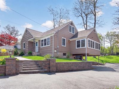 98 Greenbush Road, Tappan, NY, 10983