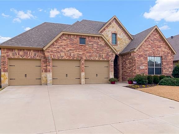 3rd image of 15316 Duck Creek Ct
