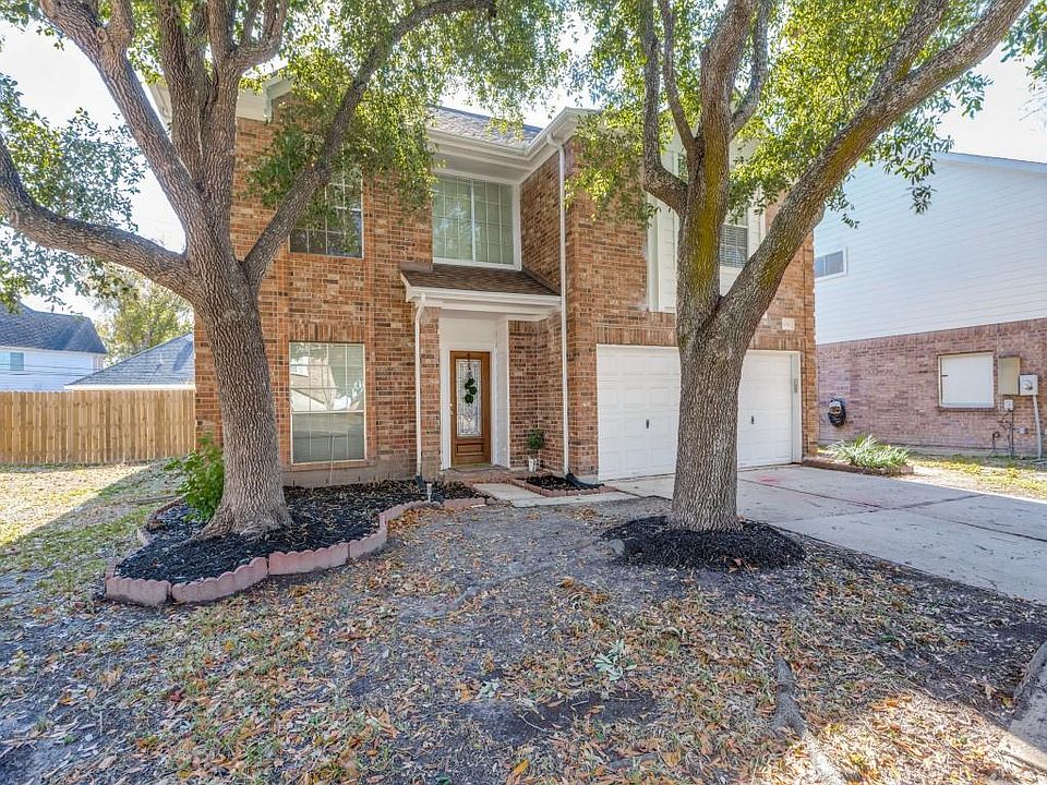 1st image of 10811 Kleberg Place Drive