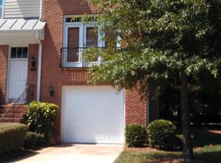 255 Ashton Hall Ln, Raleigh, NC 27609