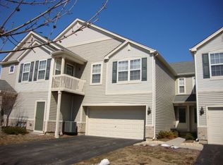 656 Arbor Cir, Lakemoor, IL 60051