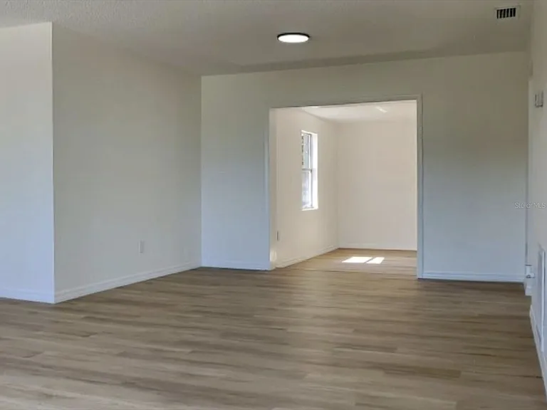 1868 E Cooper Dr — Photo 18
