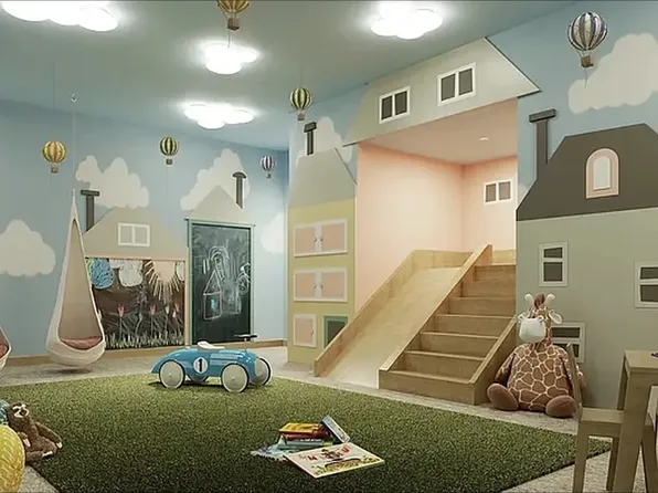 3 Court Square image 12 of 17