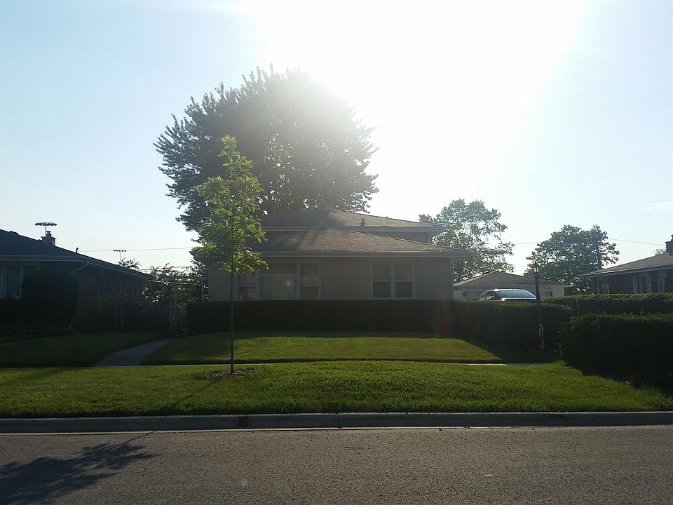 1st image of 202 N Kenilworth Ave