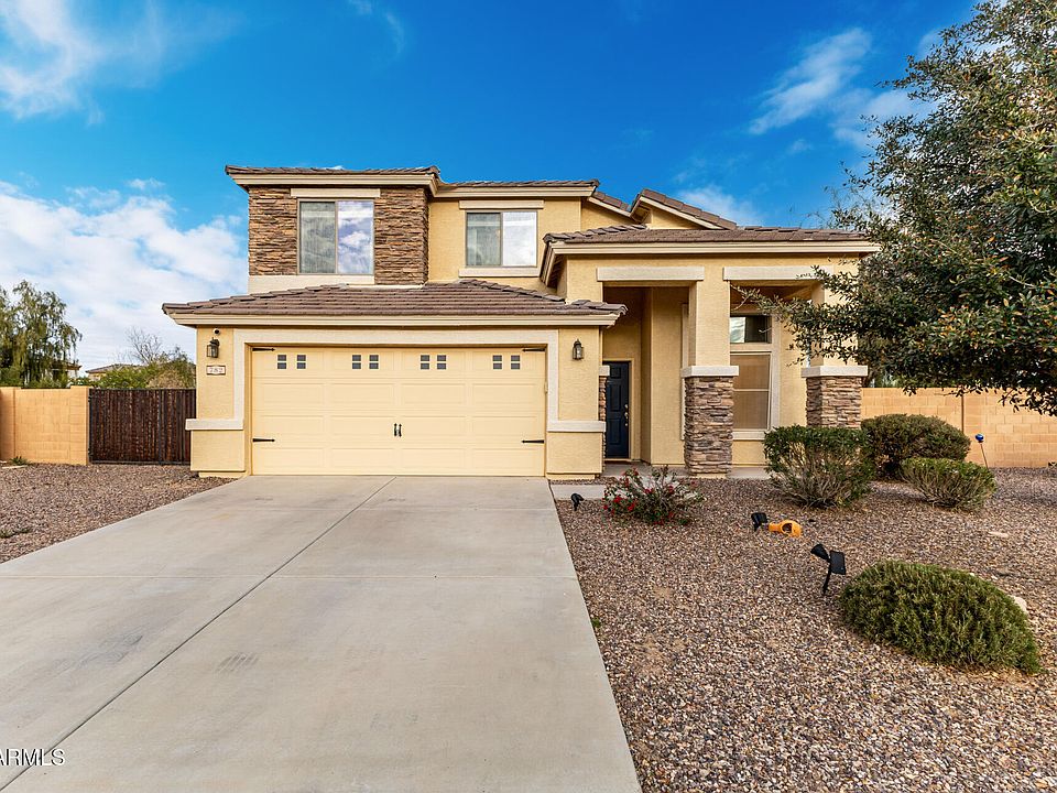 1st image of 782 W THUNDERBIRD Court