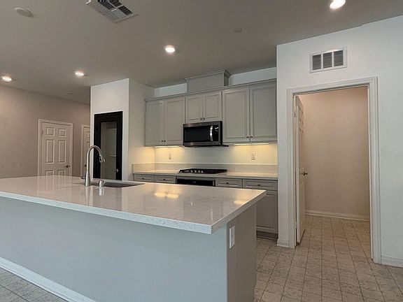 5th image of 11074 Avalon Way