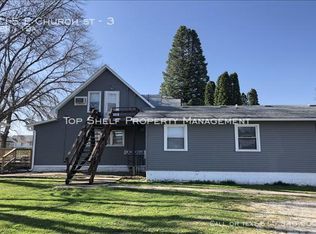 215 E Church St APT 3, Panora, IA 50216