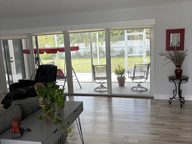 4102 Palm Tree Blvd — Photo 4