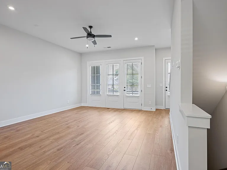 1356 Grannysmith Trce — Photo 7