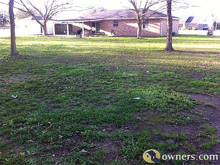 Back yard hurrianefnce