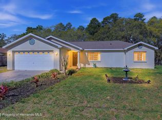 13039 Kittiwake Rd, Weeki Wachee, FL 34614