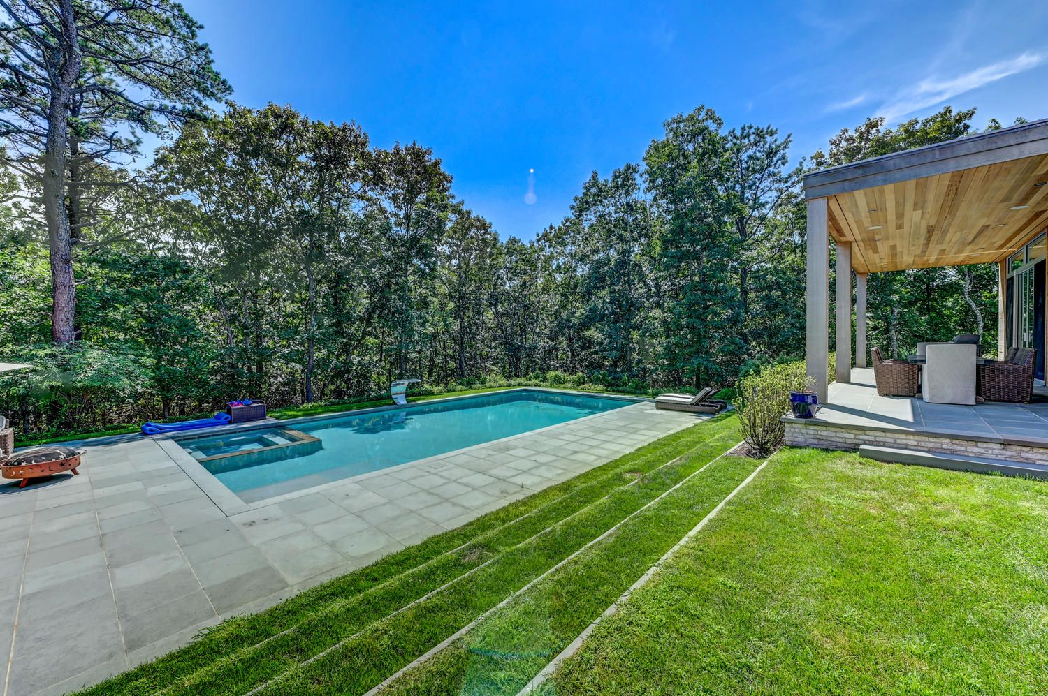  Large lit grass stair cases