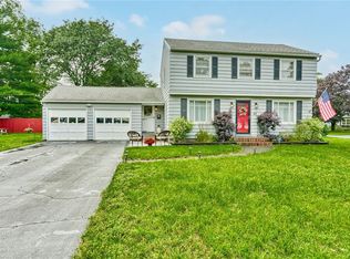 49 Long Meadow Dr, Rochester, NY 14621