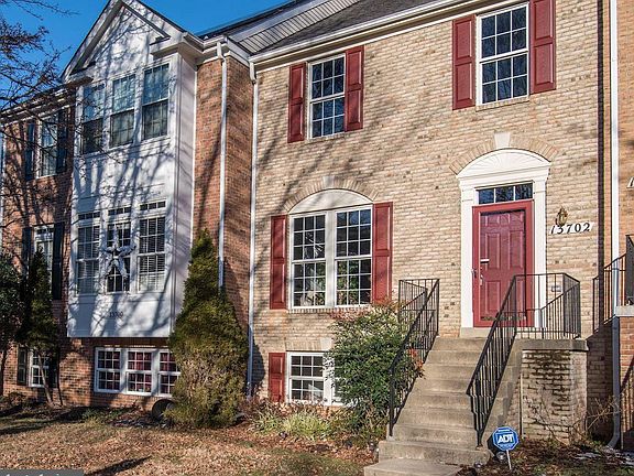 2nd image of 13702 Lambertina Pl