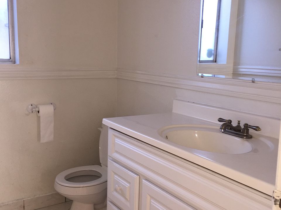 1st image of 23421 Challis Ct