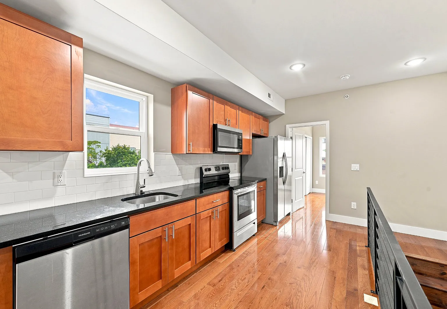 Gorgeous New Construction Apartment Available Now! — Photo 2