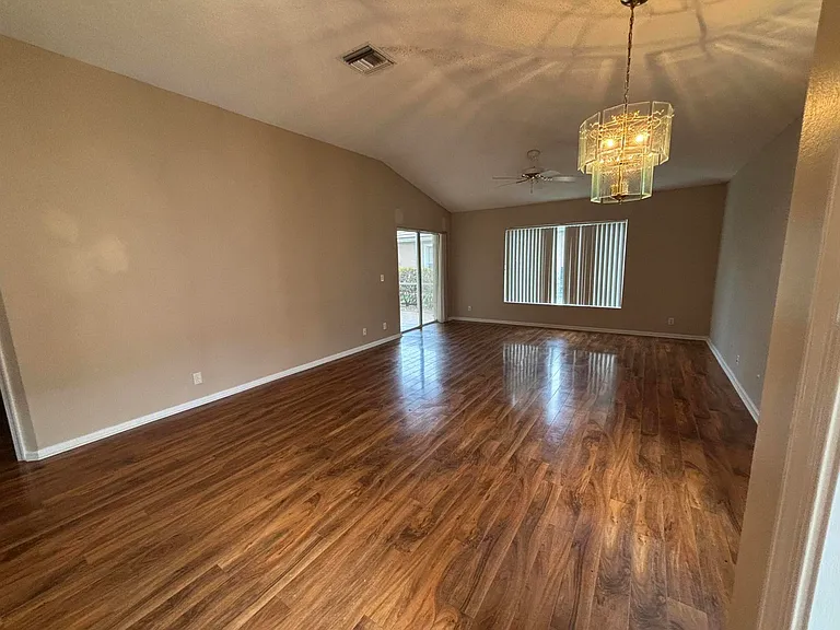 8410 Cargill Point — Photo 9