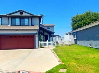 886 S Tamarisk Ave, Rialto, CA 92376