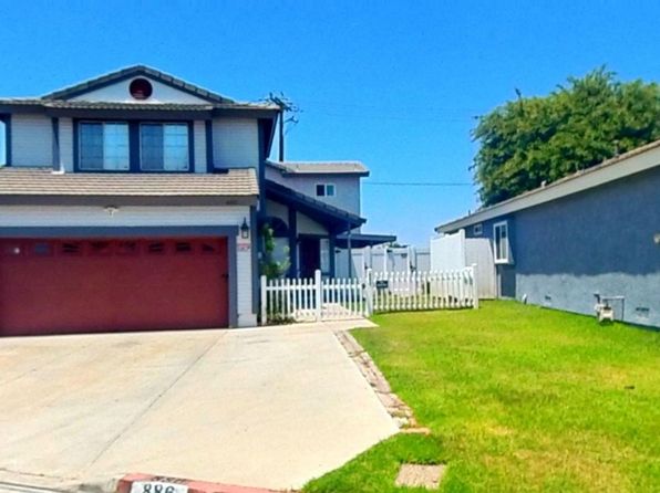 886 S Tamarisk Ave