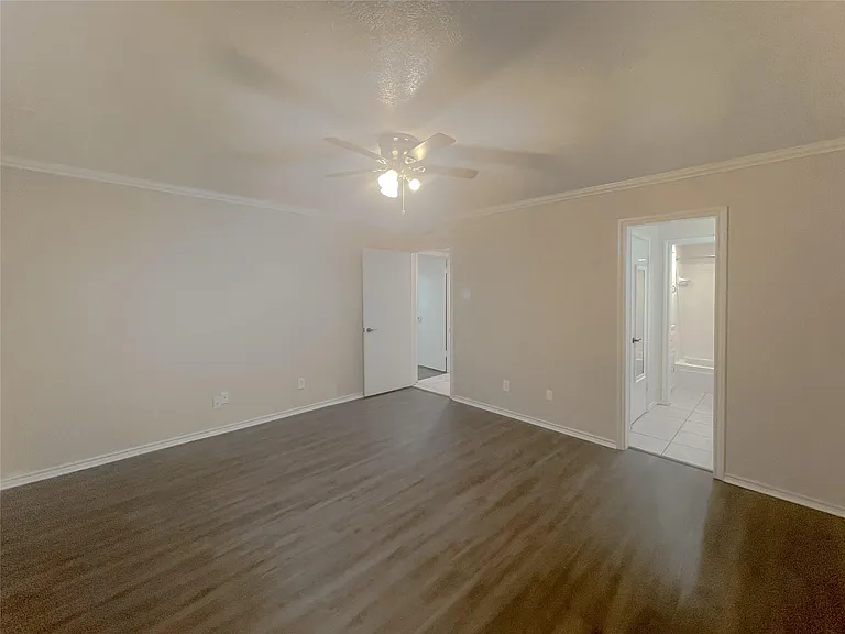 8627 N Normandale St — Photo 12