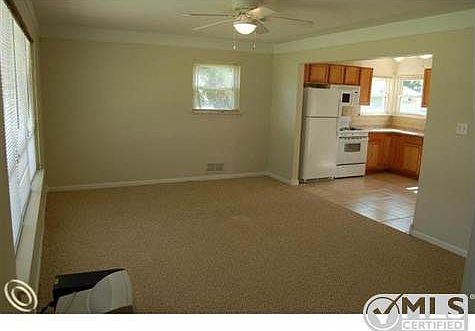 190 N. Cass Lake Rd 019 (Small).