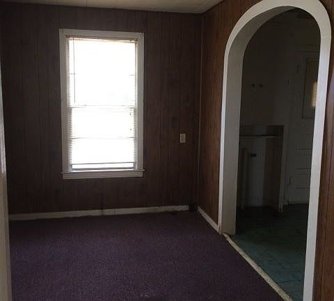 4th image of 2820 Essex St