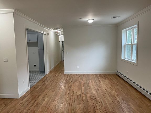 5th image of 36 Eugene St #B