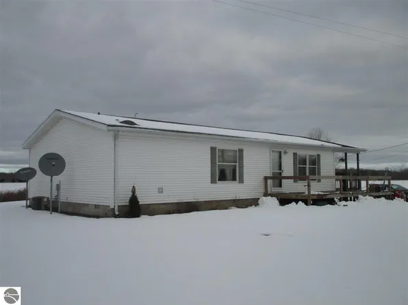 3406 W Burns Rd, Coleman, MI 48618