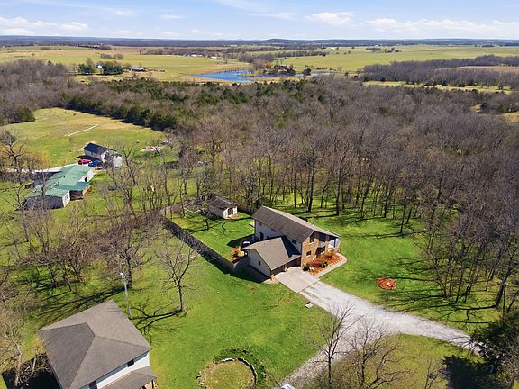 2nd image of 4712 S 140th Road