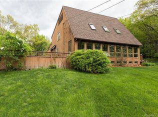 260 Jinny Hill Rd, Cheshire, CT 06410