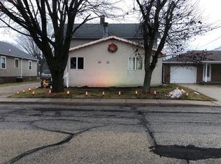 1312 West St, Peru, IL 61354