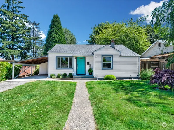 12038 78th Avenue S, Seattle, WA 98178