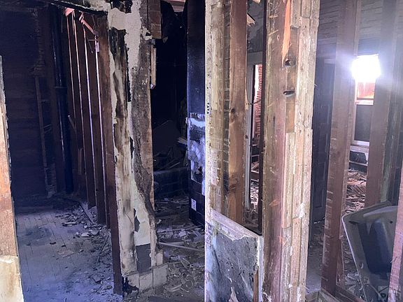 5th image of 1006 Raton Ave