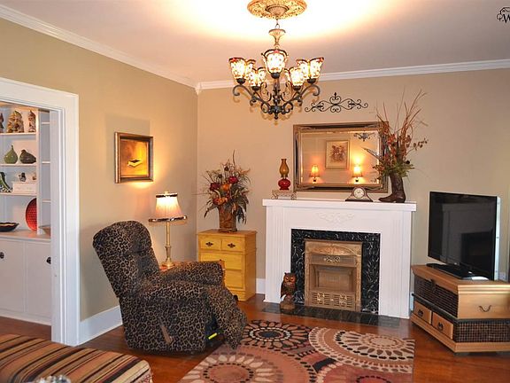 5th image of 1312 Kemp Blvd