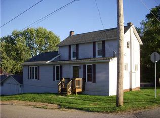 2103 Camden Ave, New Castle, PA 16101