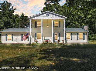 7029 Drumheller Rd, Bath, MI 48808