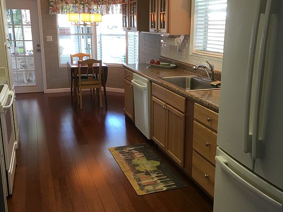 Looking into kitchen 
