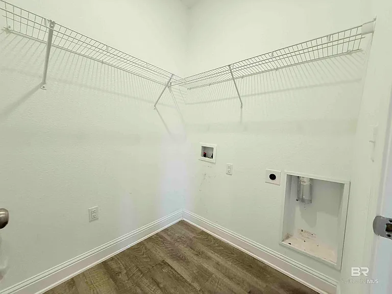13179 Cavalier Dr — Photo 10