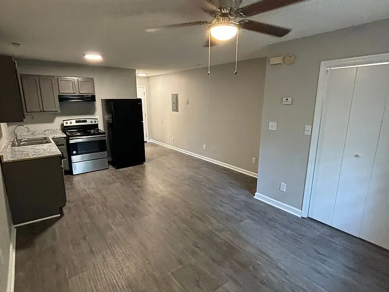 Windgate Apartments — Photo 3