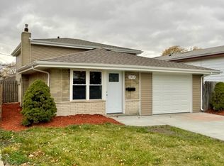 11612 S Racine Ave, Chicago, IL 60643