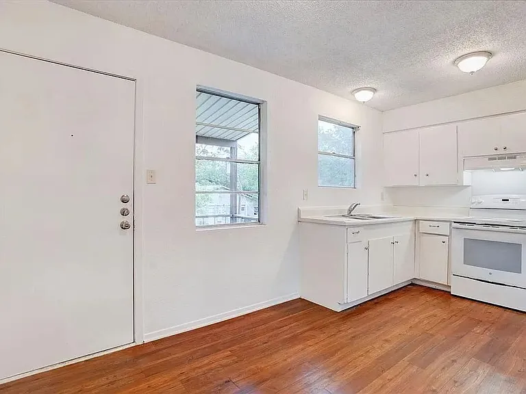 714 Martindale Rd — Photo 11
